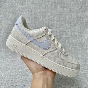 Nike Air Force 1 Low '07 SE Jacquard Floral Embroidery Women’s Size 8
